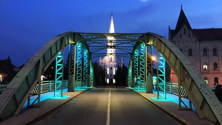 Dekorativno osvetljenje Malog mosta u Zrenjaninu
