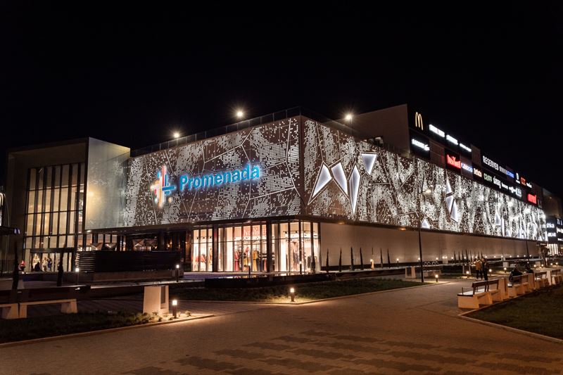 Najlepse osvetljen trzni centar u Novom Sadu | Promenada